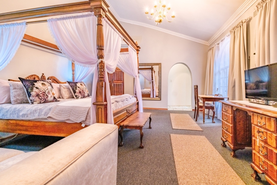 8 Bedroom Property for Sale in Parys Free State